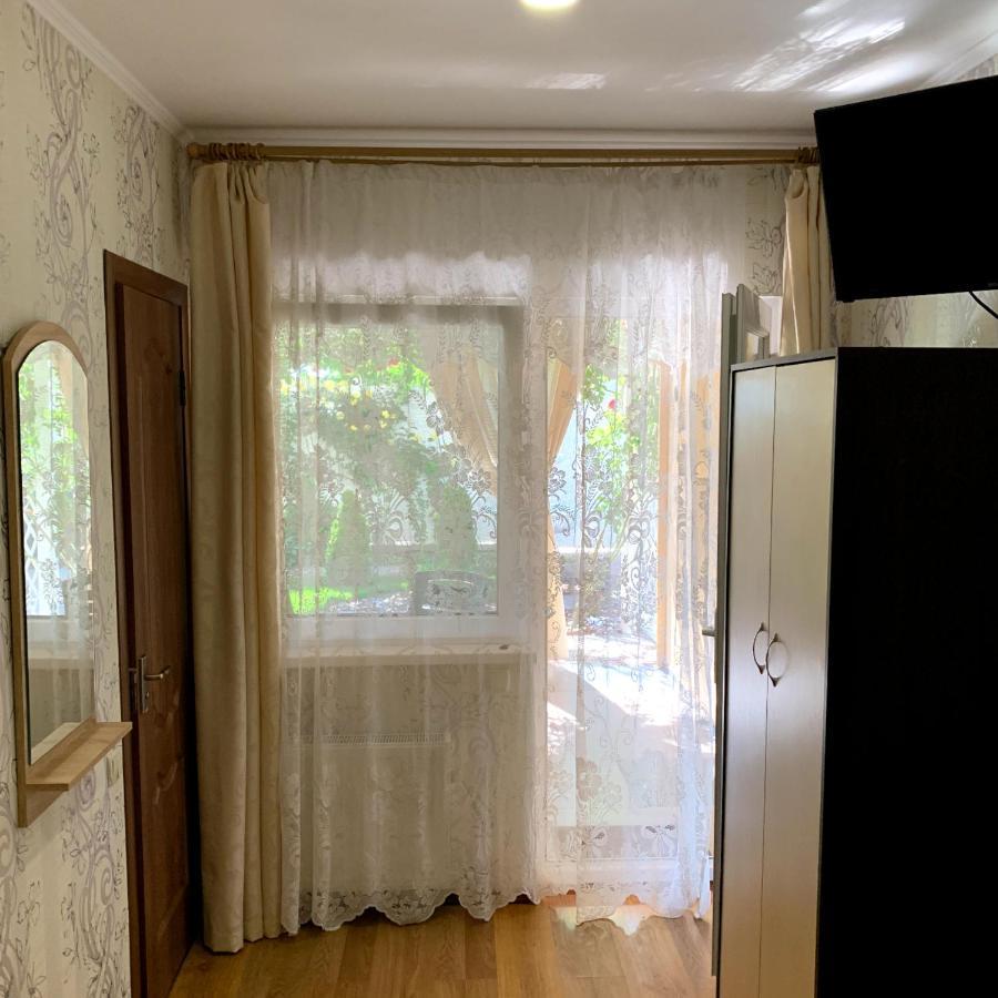 Guest House Santin Chernomorsk Exterior foto