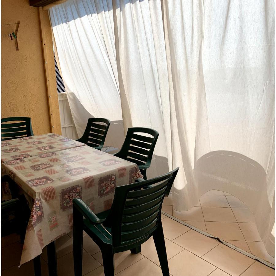 Guest House Santin Chernomorsk Exterior foto