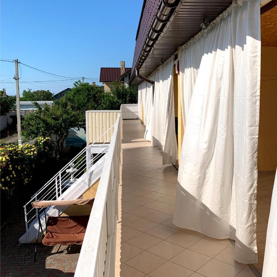 Guest House Santin Chernomorsk Exterior foto