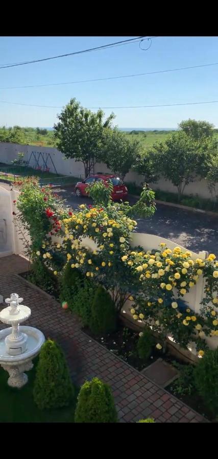 Guest House Santin Chernomorsk Exterior foto