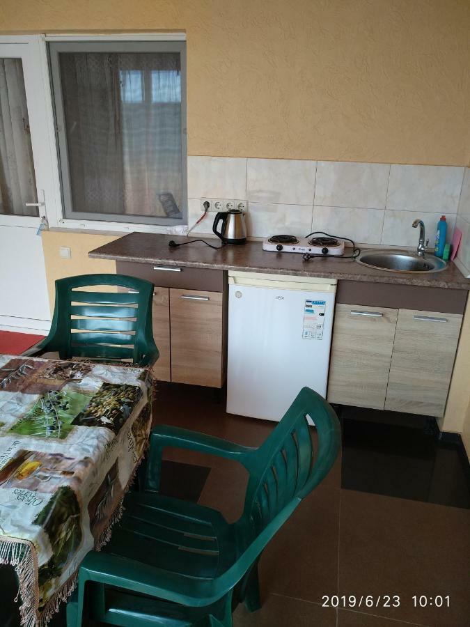 Guest House Santin Chernomorsk Exterior foto